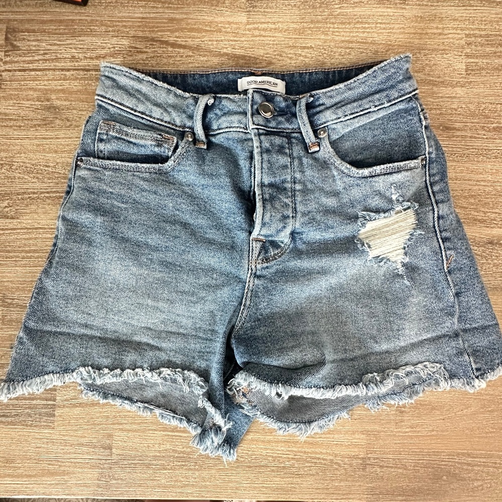 Good American jean shorts